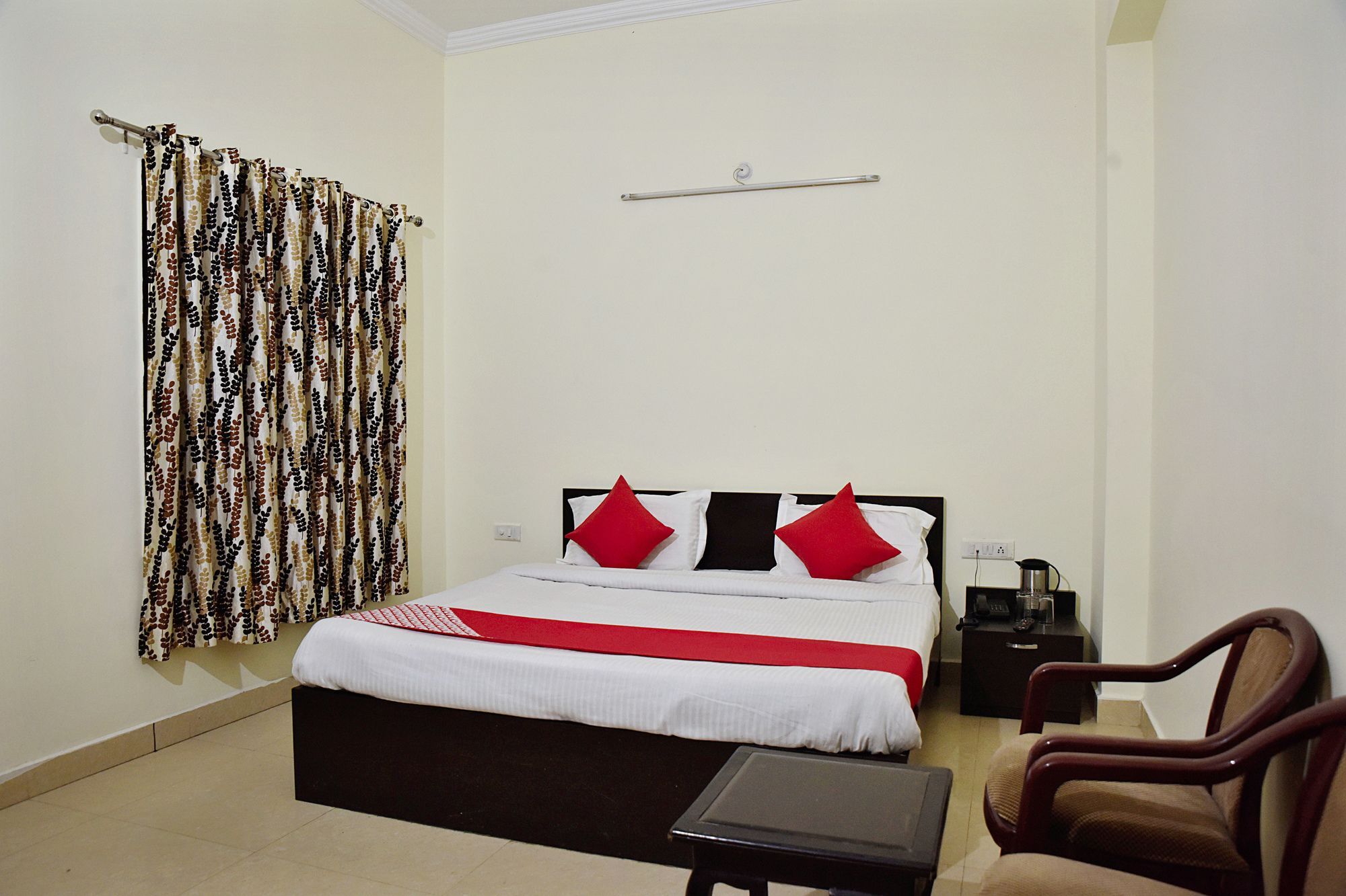 Oyo Hotel Triund Regency Katra  Bagian luar foto
